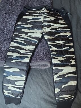 Holden Black & White Camouflage Quilted Down Jogger